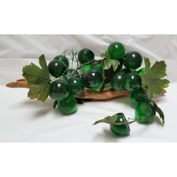 Vintage MCM Extra Large Lucite Green Grape Cluster Wired On Driftwood - READ - Picture 5 of 10